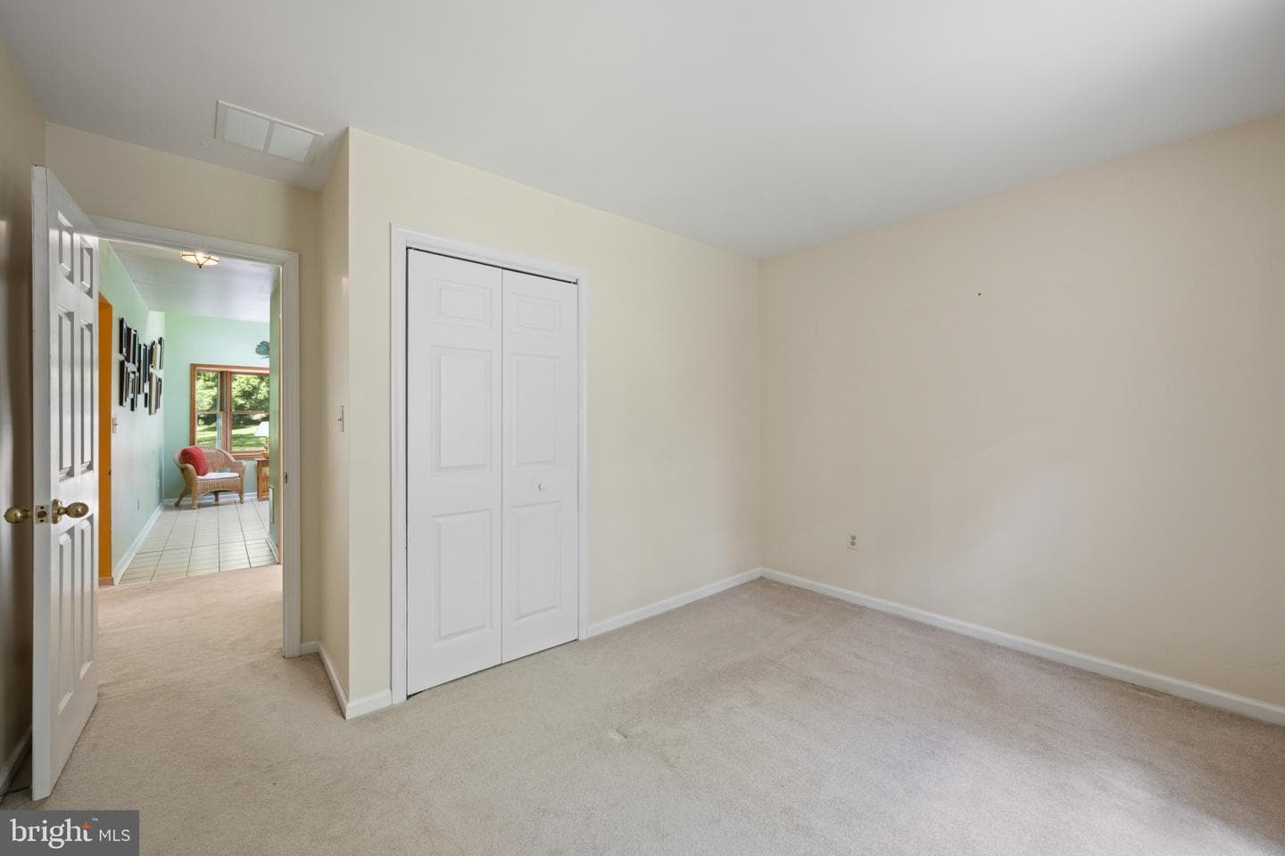 29 Maple Avenue photo 19
