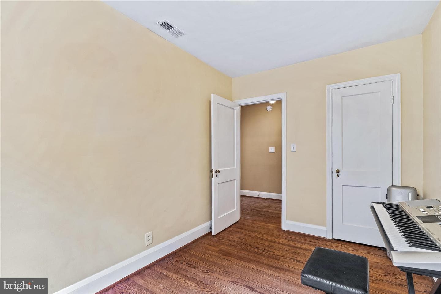 18 N Symington Avenue photo 22