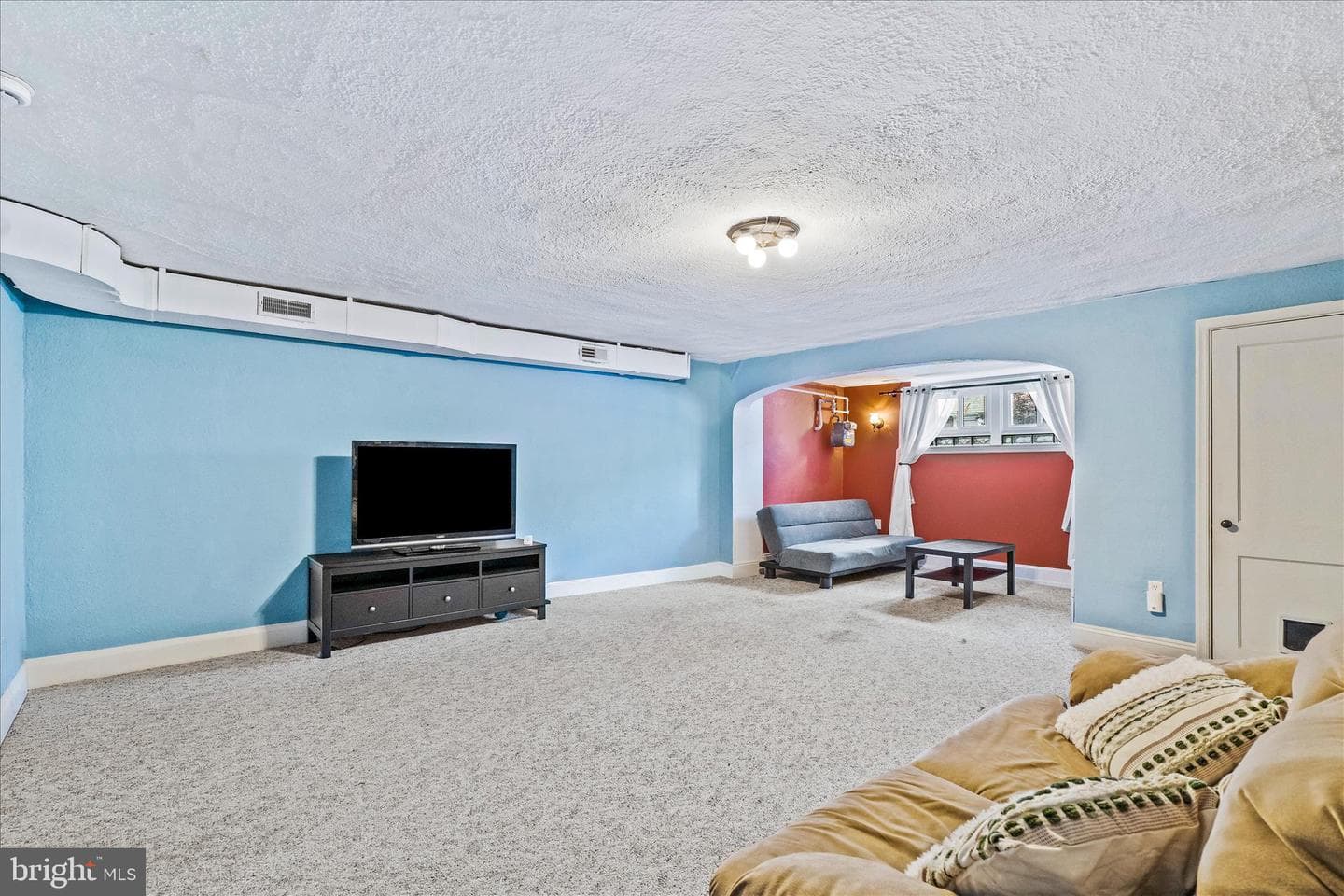 18 N Symington Avenue photo 25