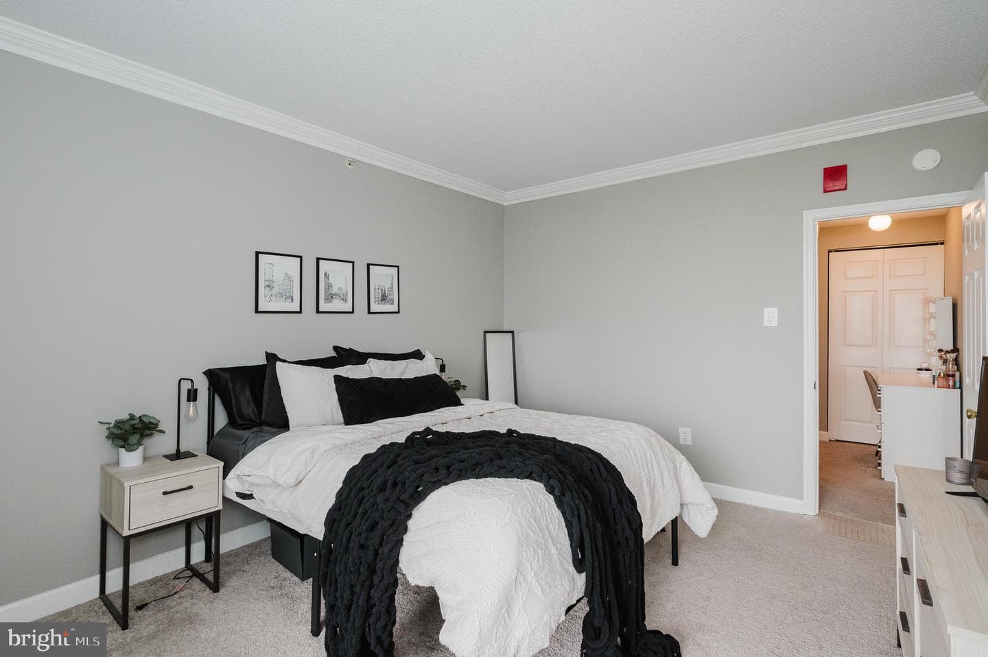 28 Allegheny Avenue #1512 photo 35