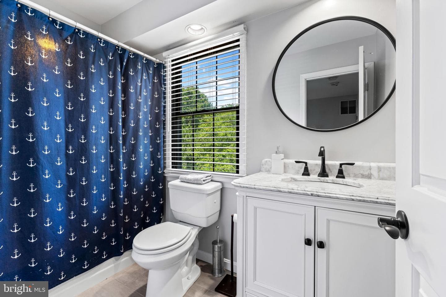 56 Rhodes Place photo 24