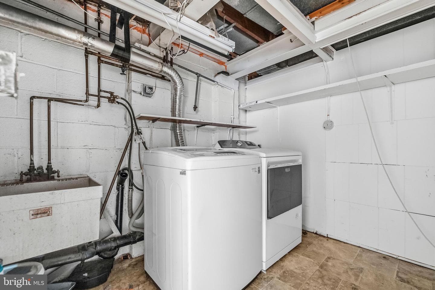 1713 Stella Court photo 24