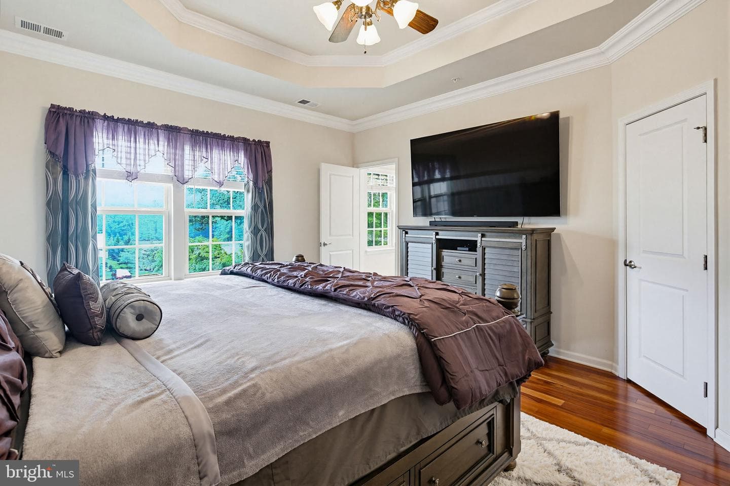 10101 Campbell Boulevard photo 20