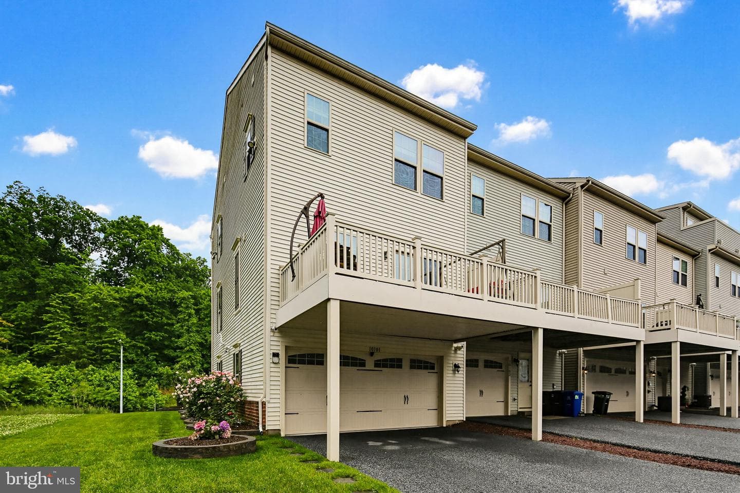 10101 Campbell Boulevard photo 32