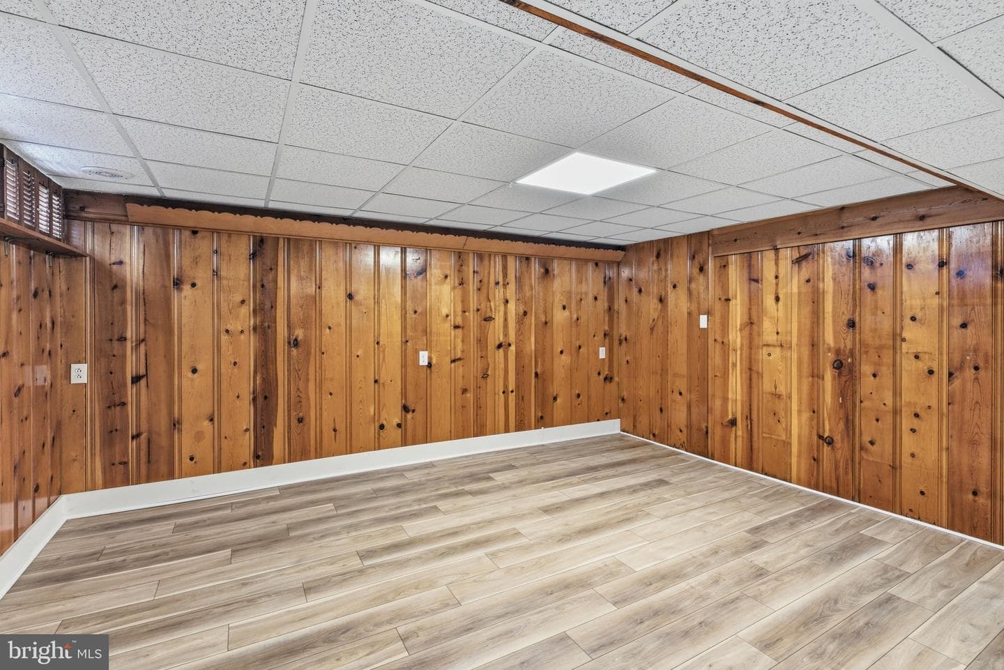 762 Fulbrook Road photo 24