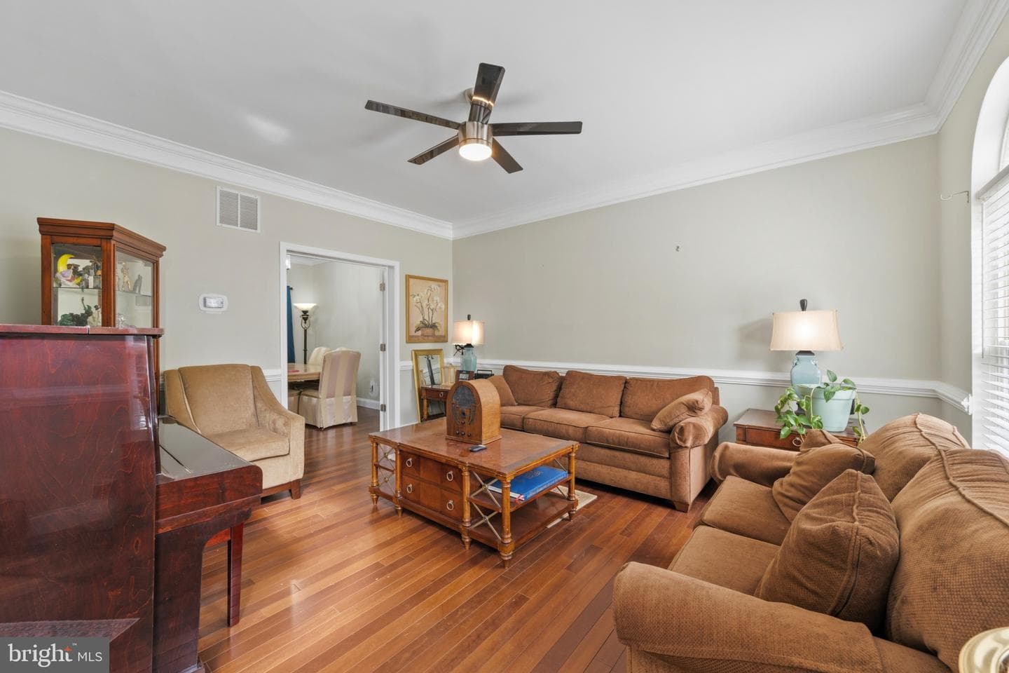 9608 Fable Drive photo 8