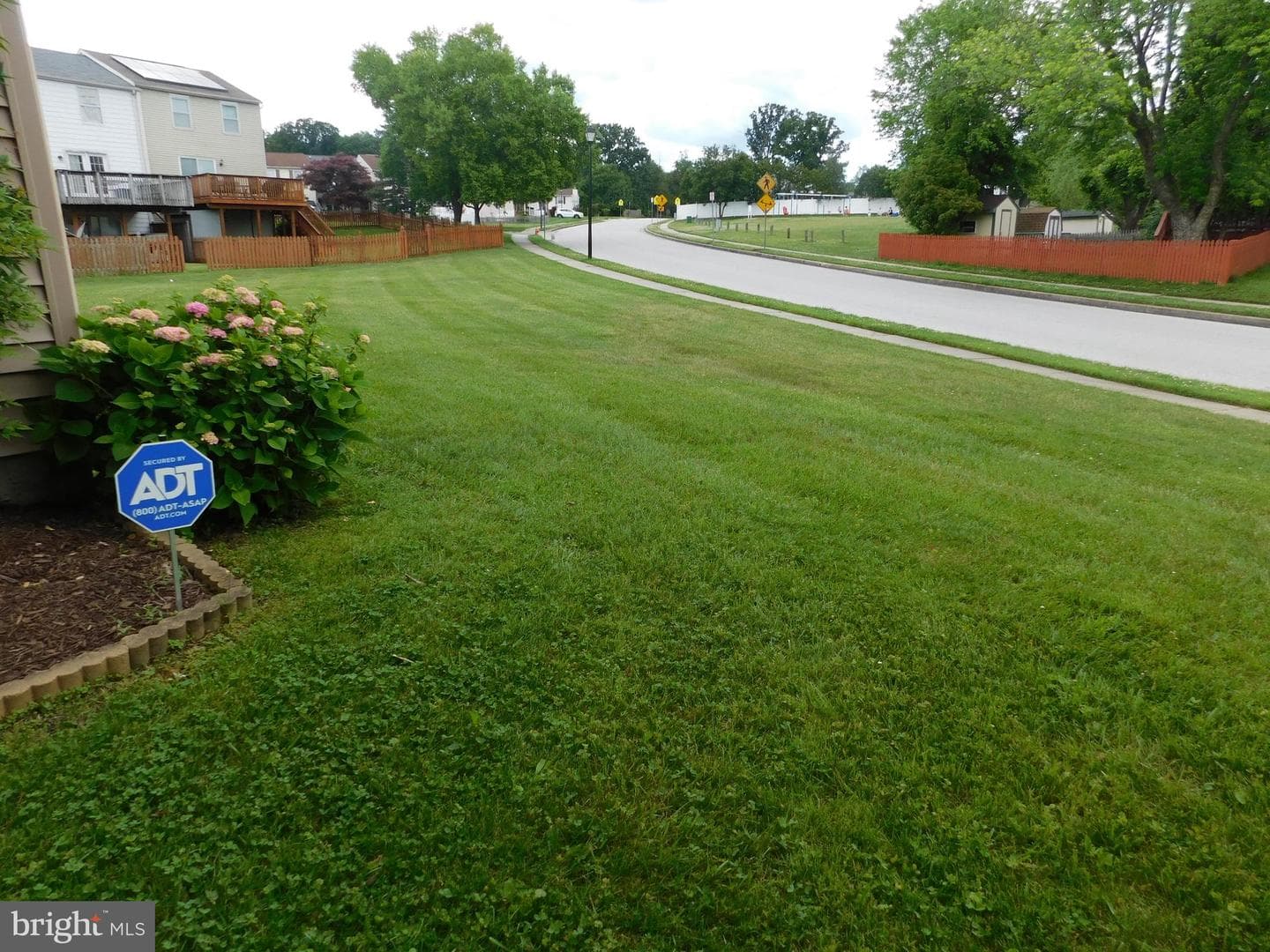 2 Primrose Court photo 27