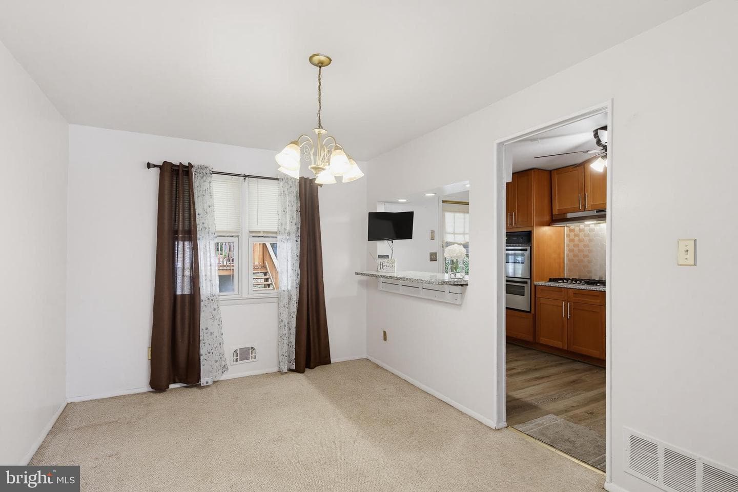 5655 Utrecht Road photo 9
