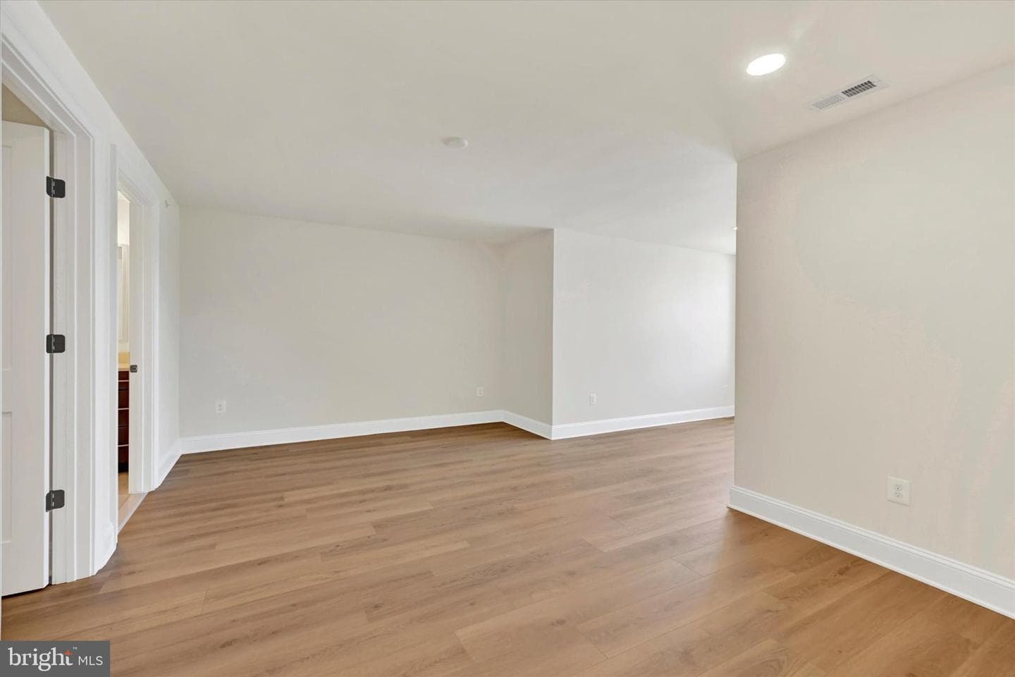 116 Villabrook Way photo 28