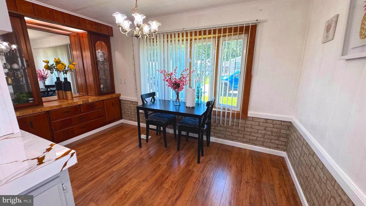 28 Rockywood Lane photo 8