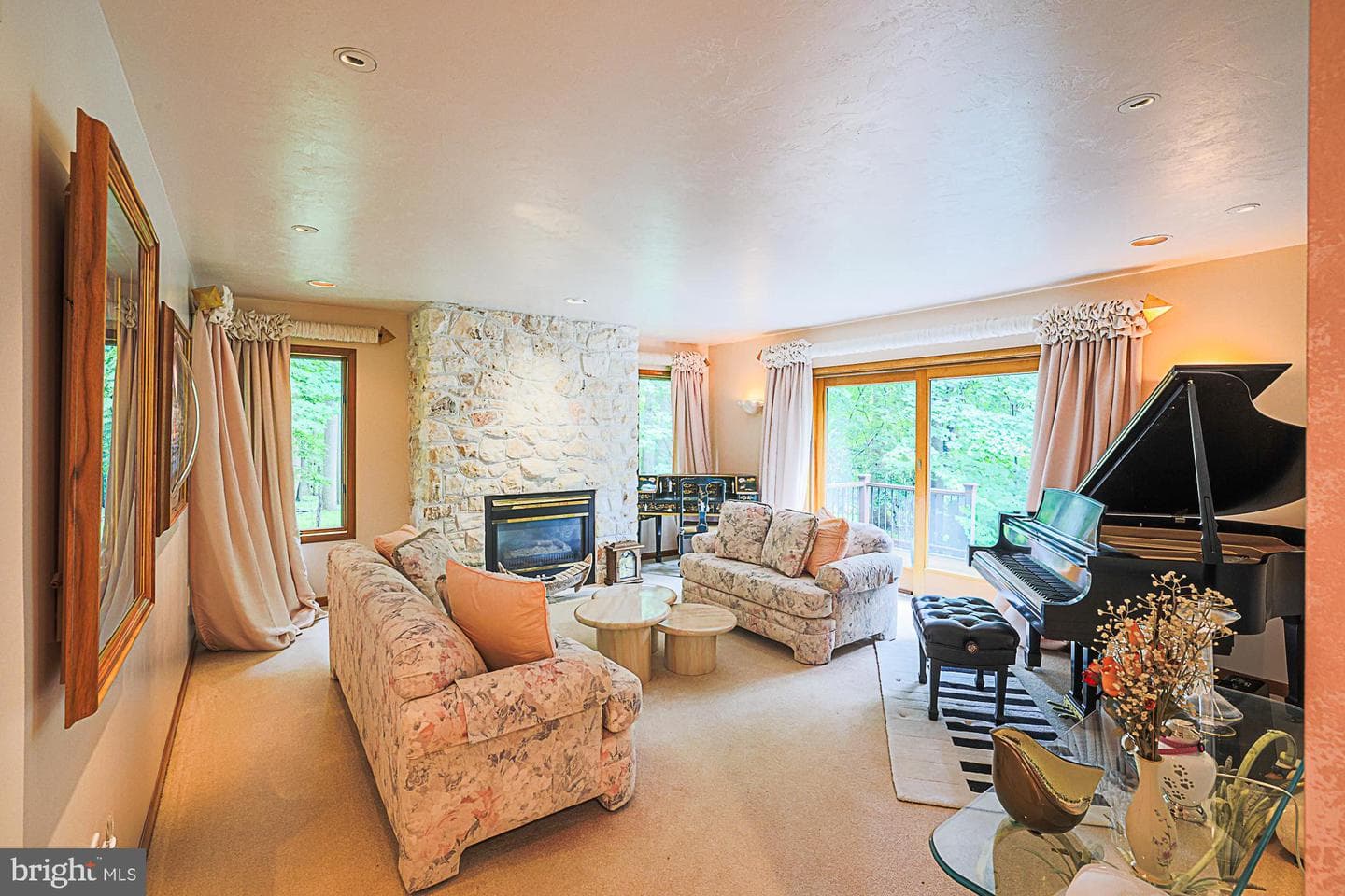 17 Montvieu Court photo 11