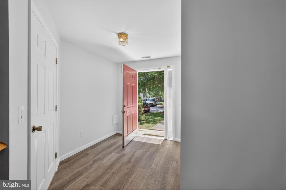 22 Arrowood Court photo 7