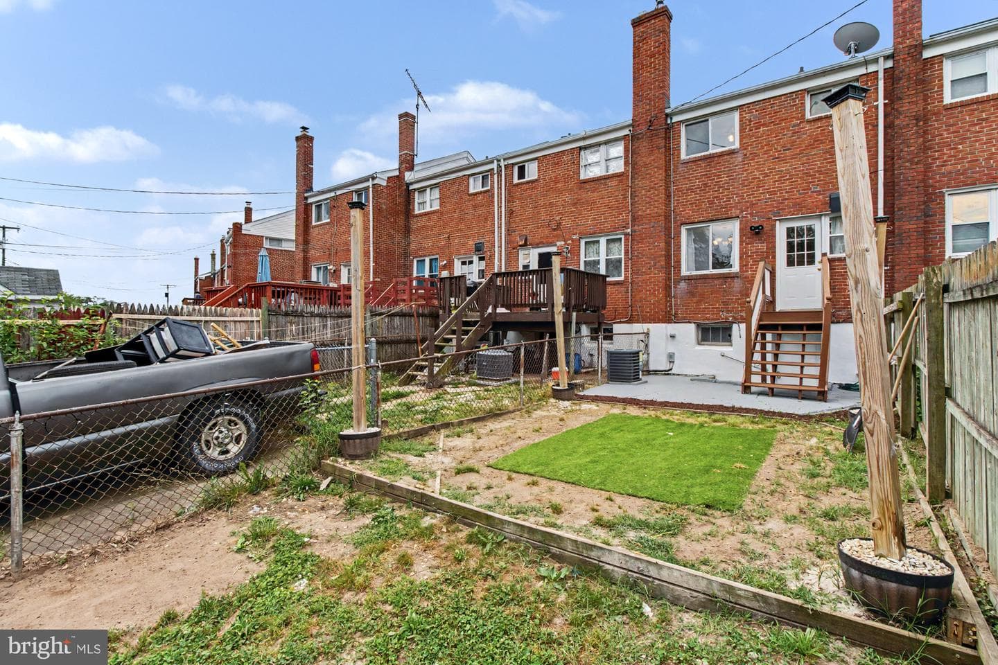 8218 Kavanagh Road photo 39