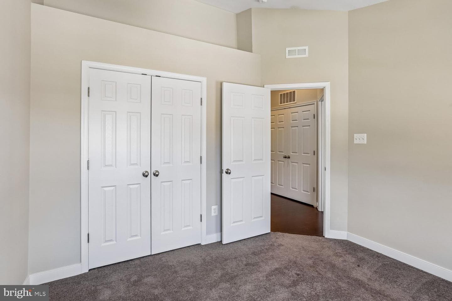 14010 Fox Hill Road photo 38