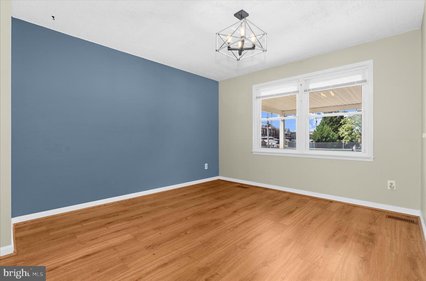 1268 Delbert Avenue photo 12