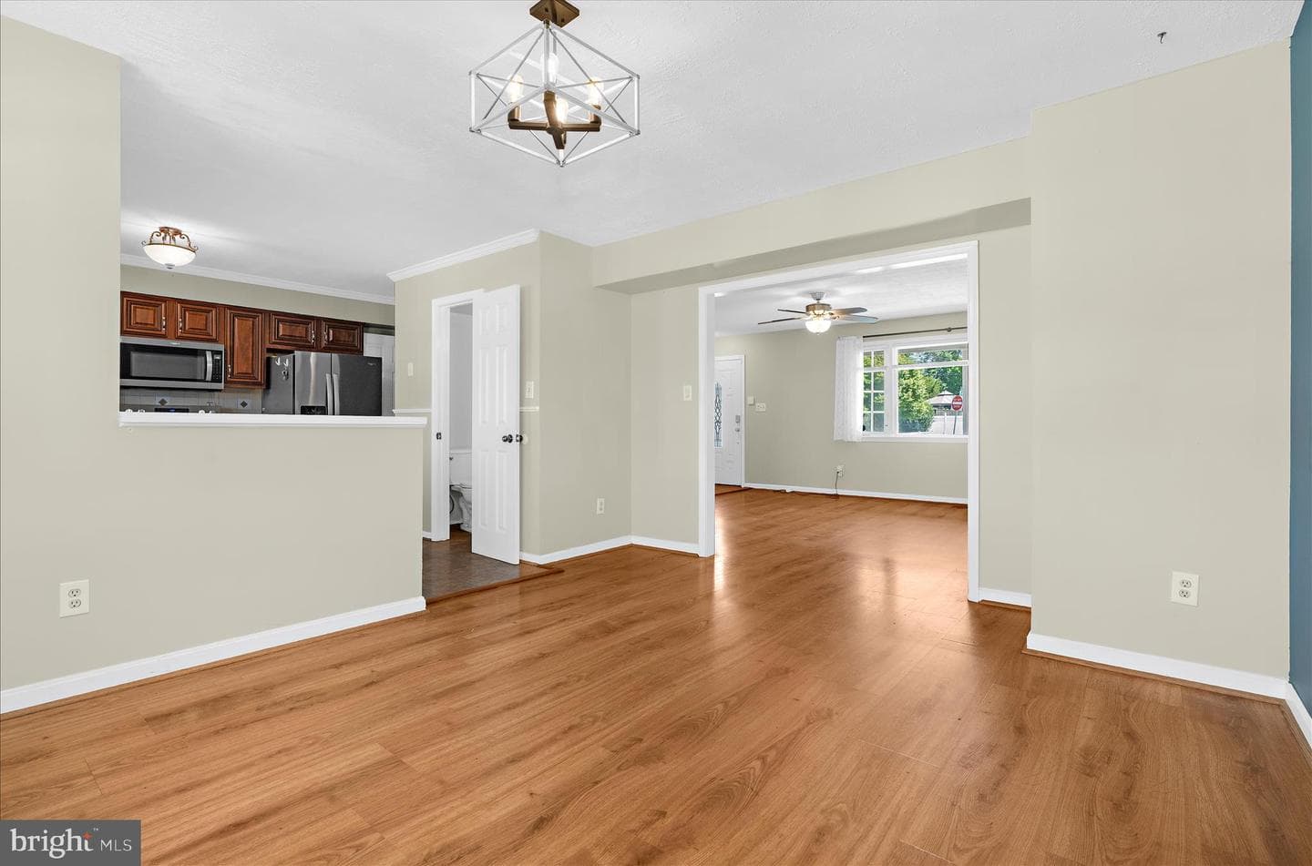 1268 Delbert Avenue photo 13