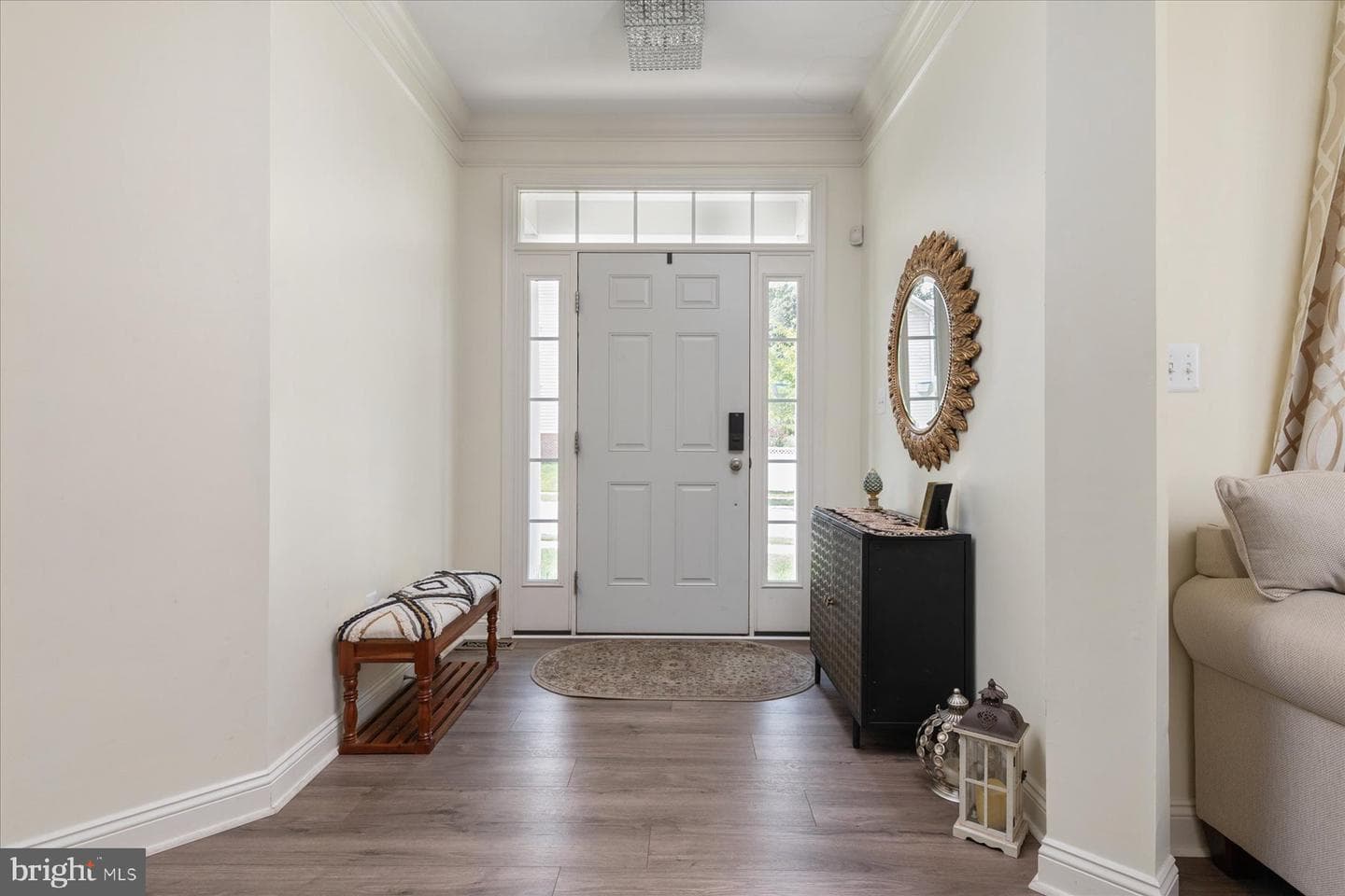512 Whinstone Drive photo 5