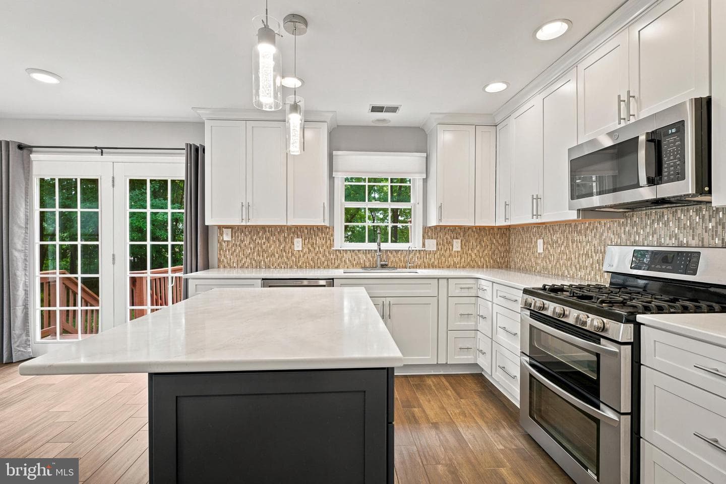 942 Walnut Wood Road photo 14