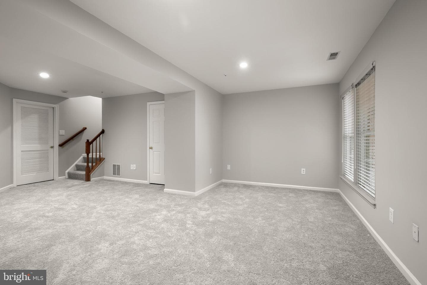 9868 Sherwood Farm Road photo 32