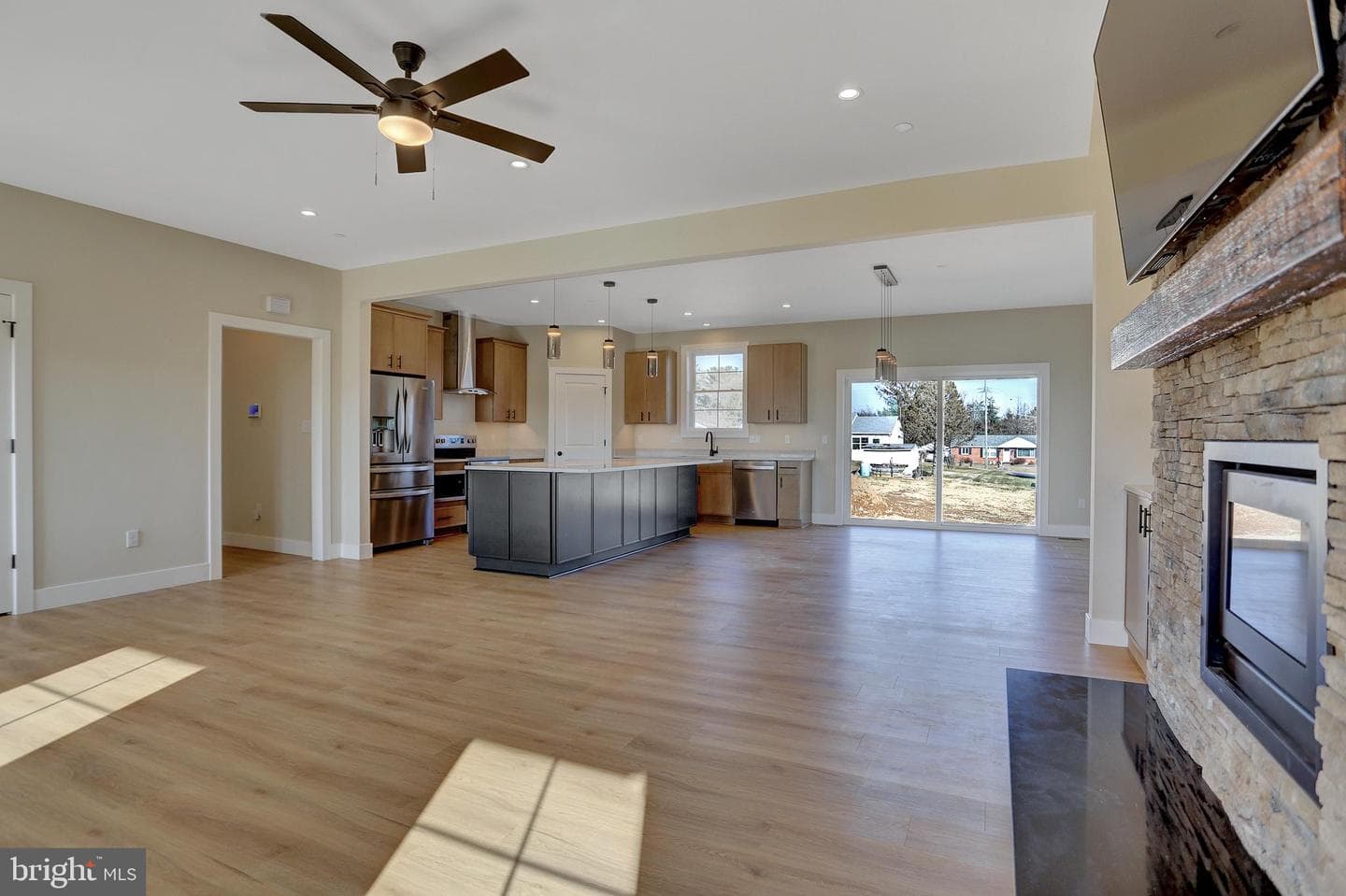 3550 Revolea Beach Road photo 6