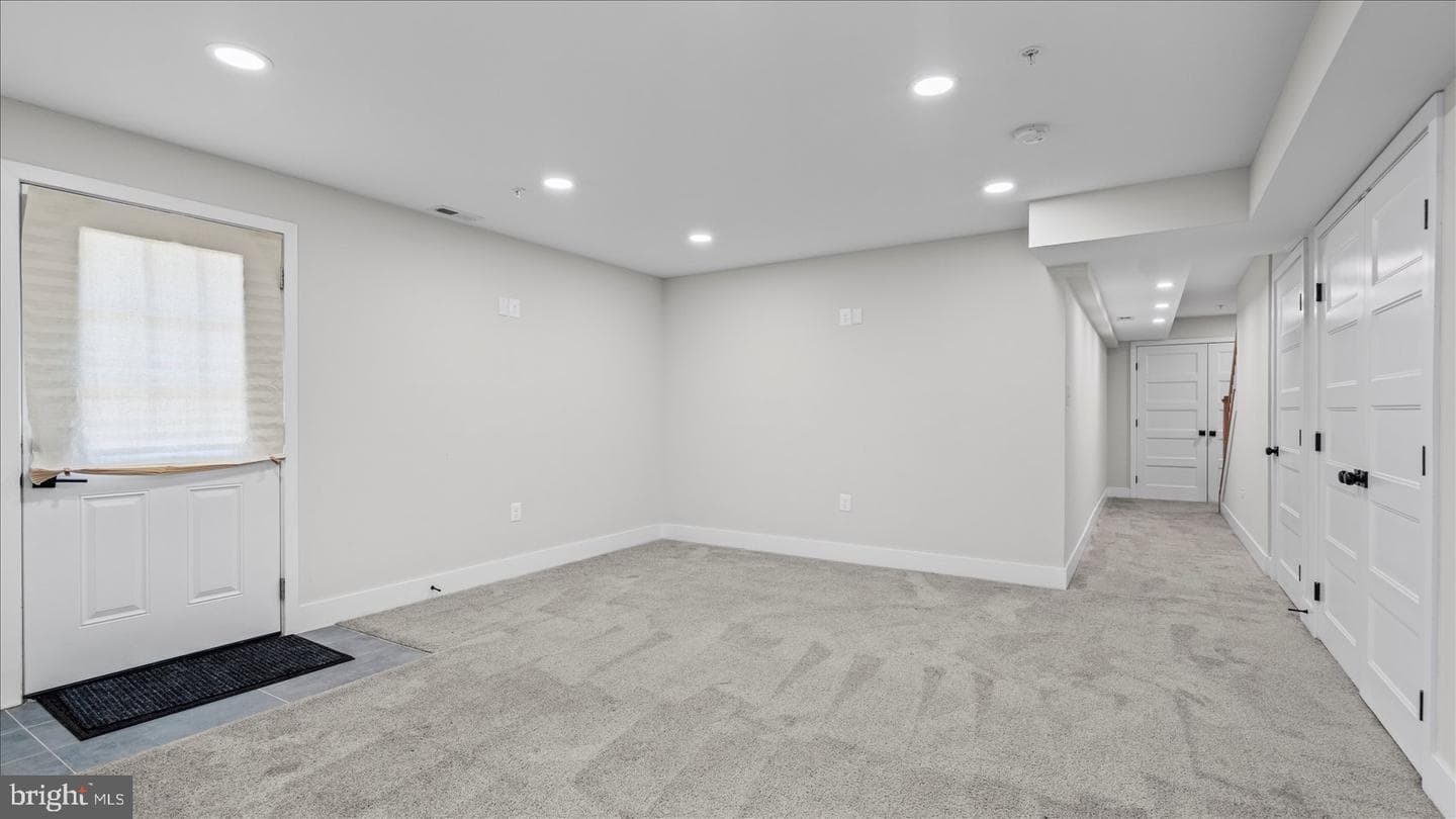 2302 Taylor Avenue photo 21