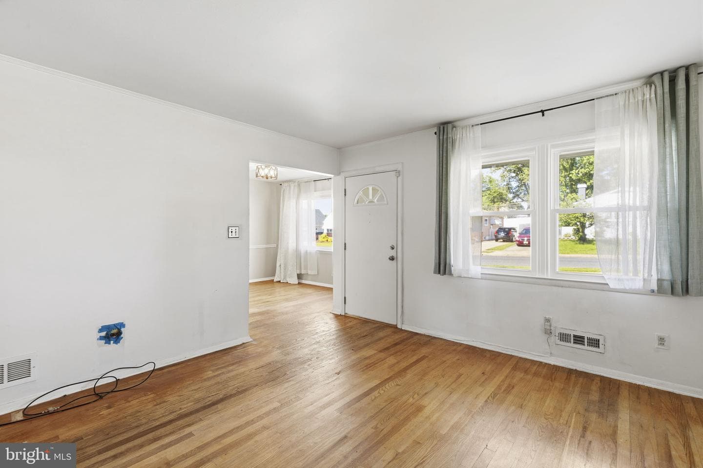 3215 Woodside Avenue photo 3