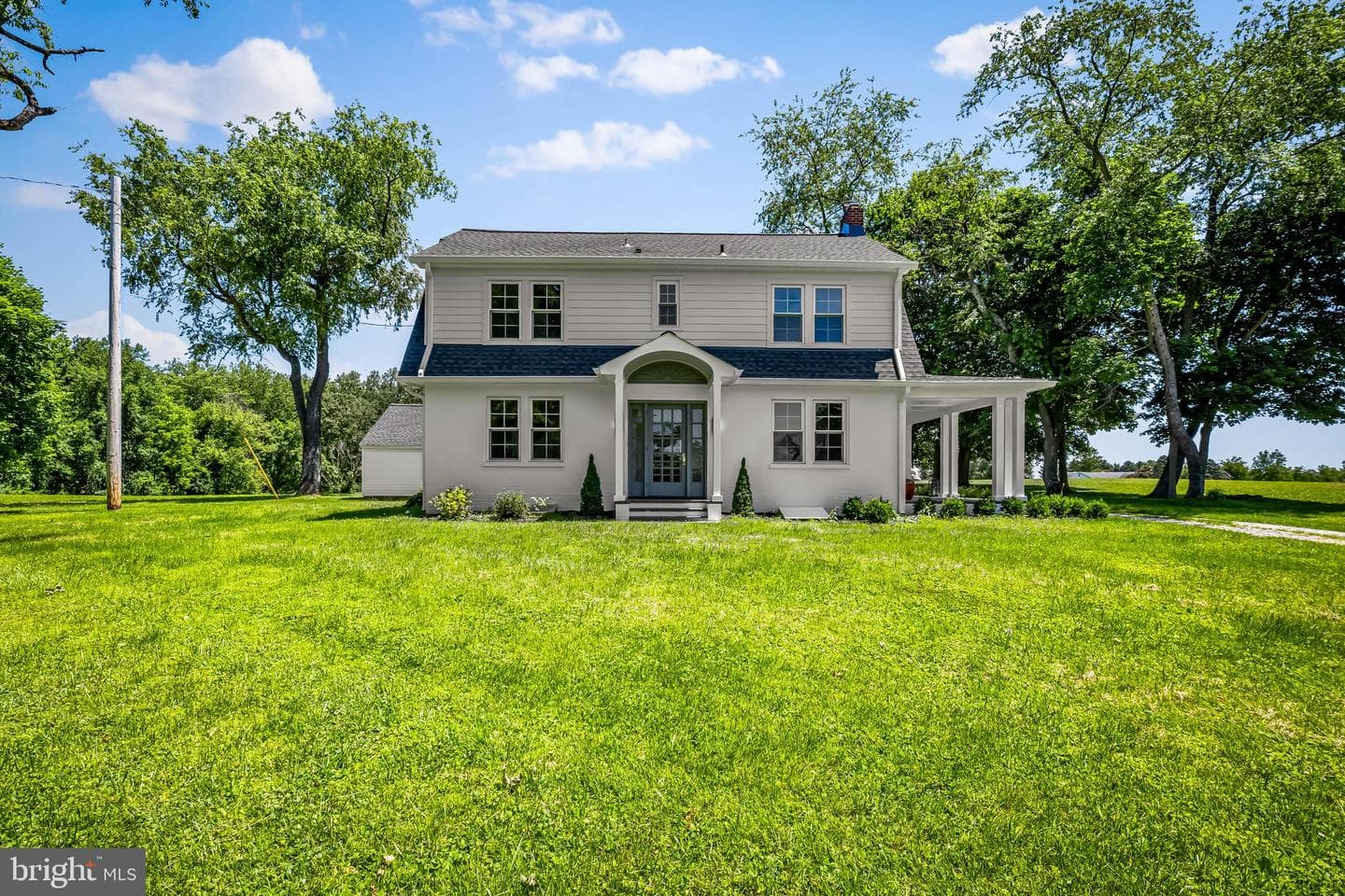 17011 Troyer Road photo 3