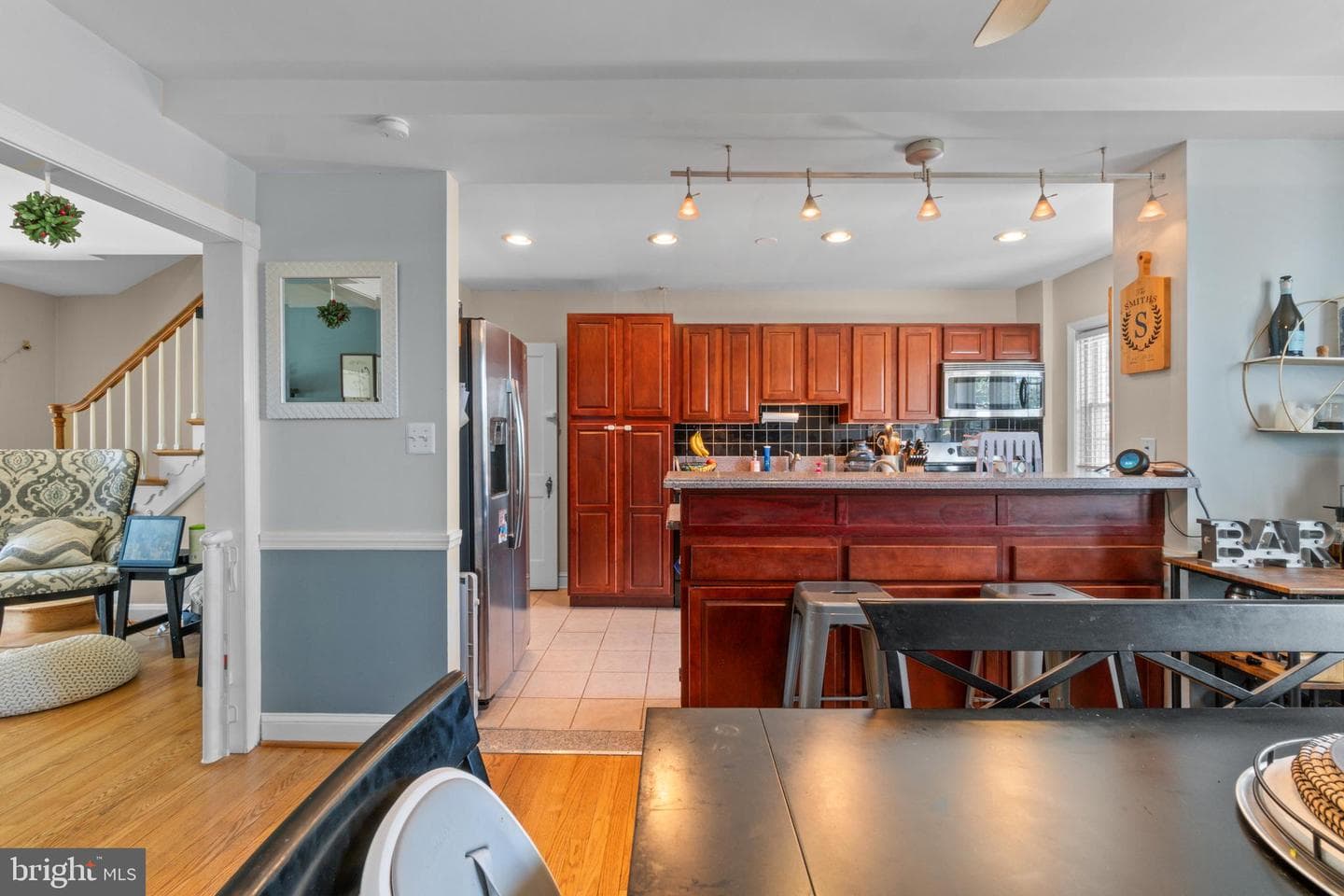 409 Stratford Road photo 9