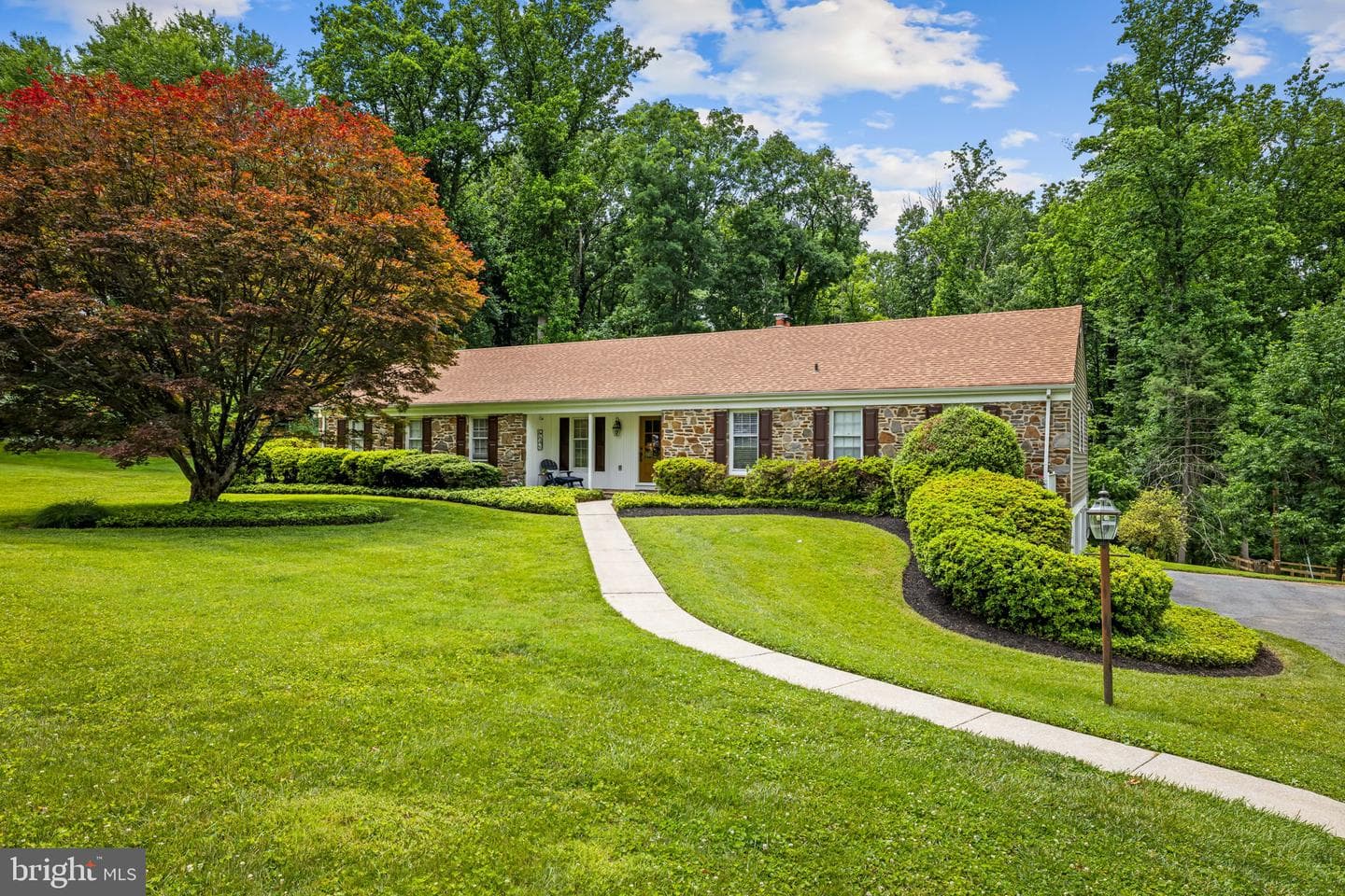 13608 Royal Crest Road photo 5