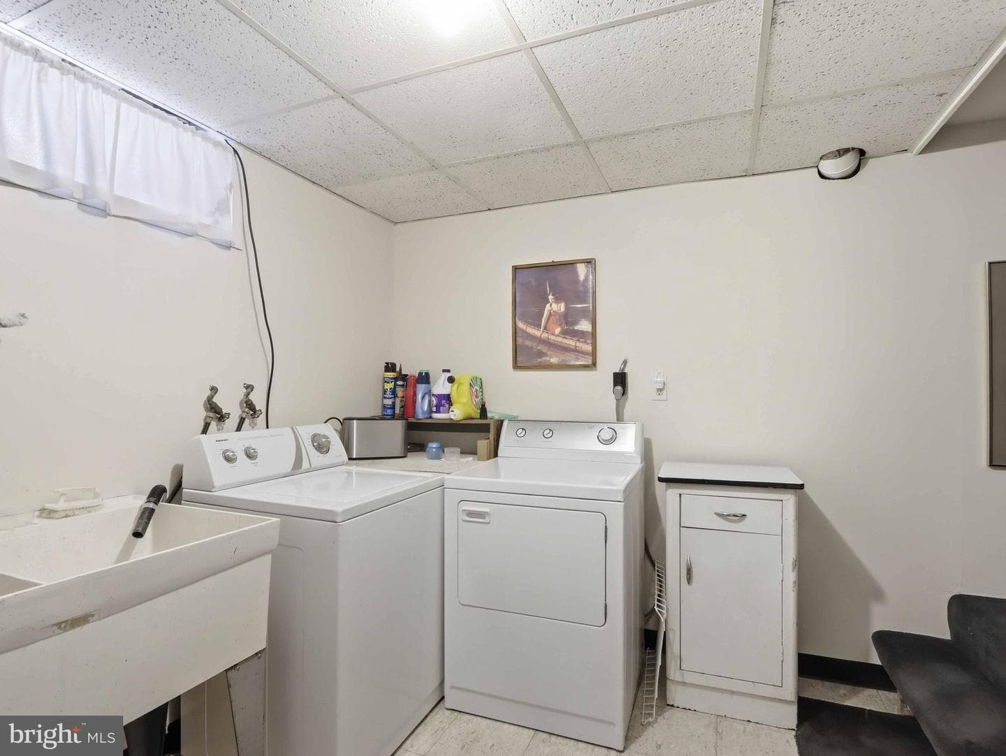718 Kent Avenue photo 16