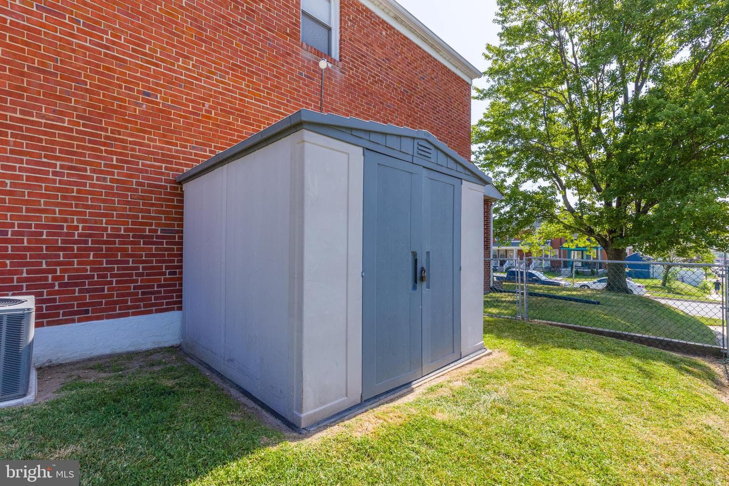 1654 Manor Road photo 35