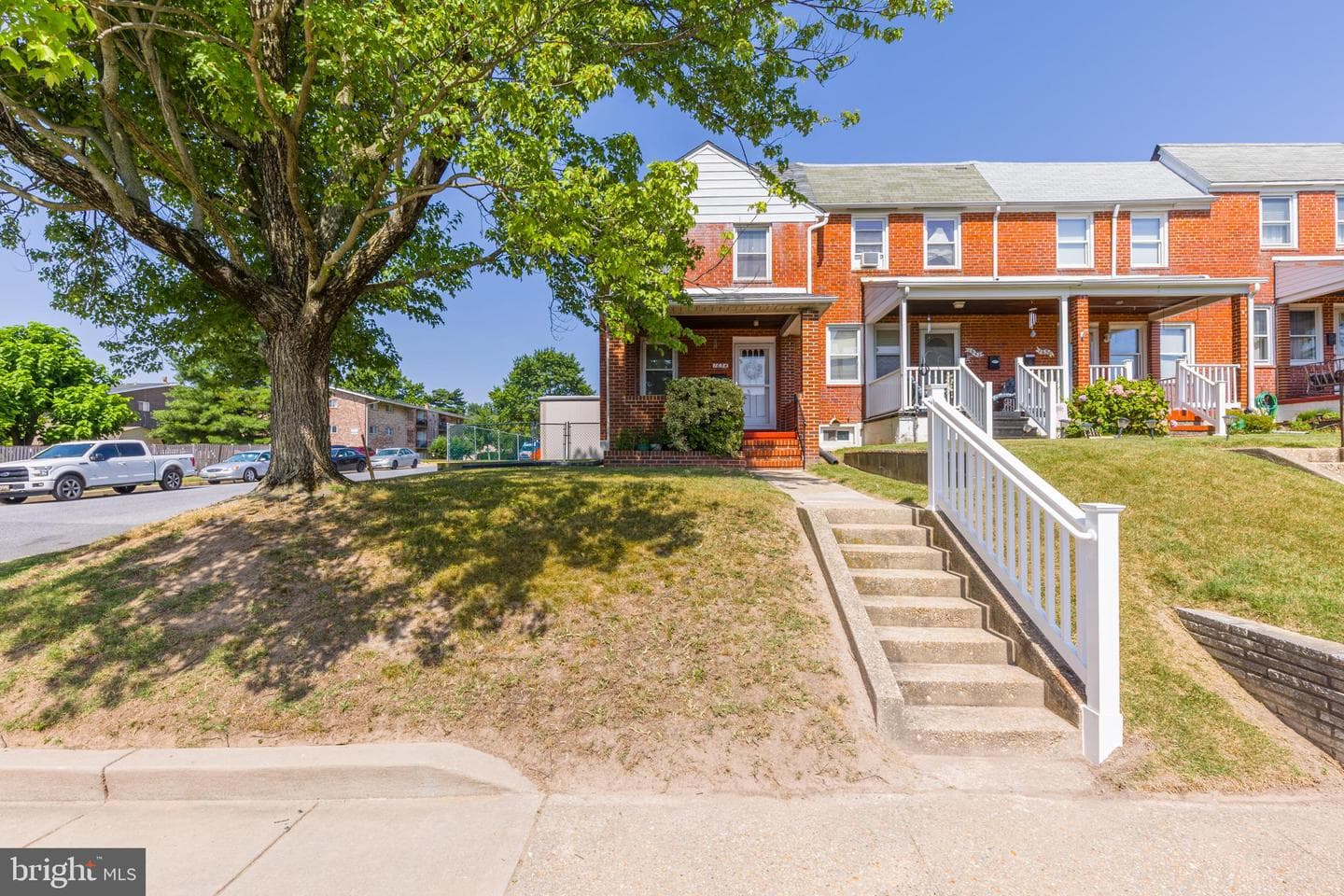 1654 Manor Road photo 42