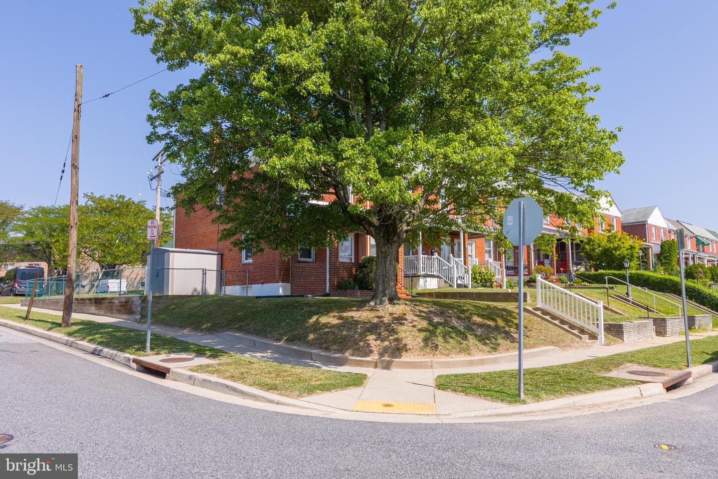 1654 Manor Road photo 43