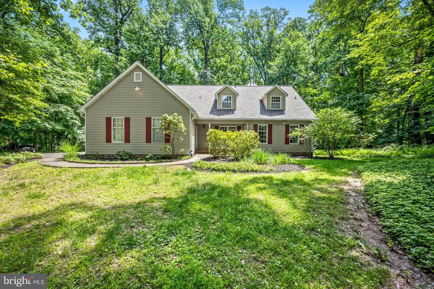 7 Pemberly Lane photo 1