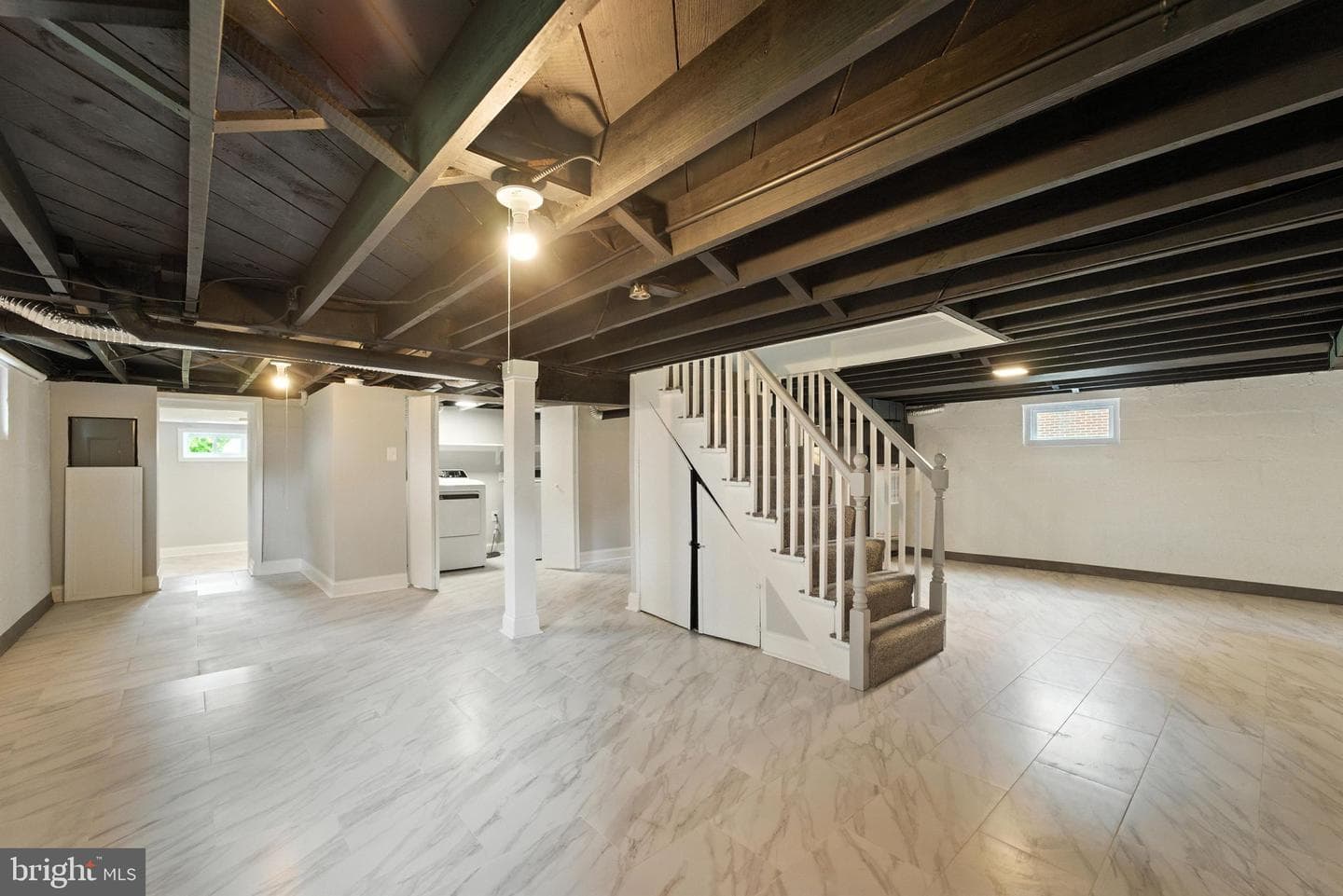 1608 Howard photo 26