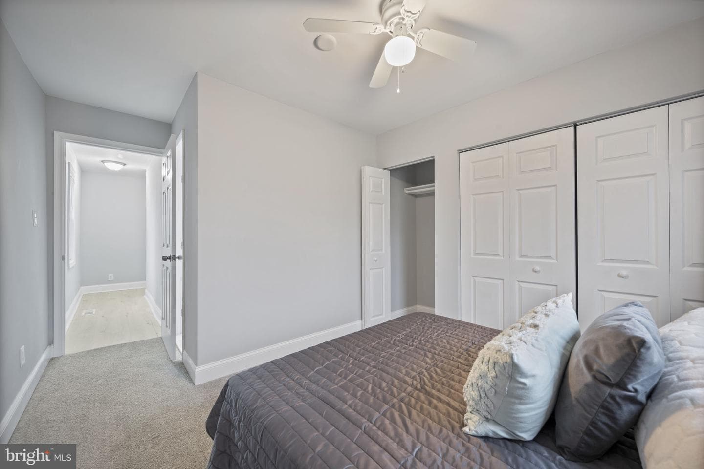 511 Riverside Drive photo 15