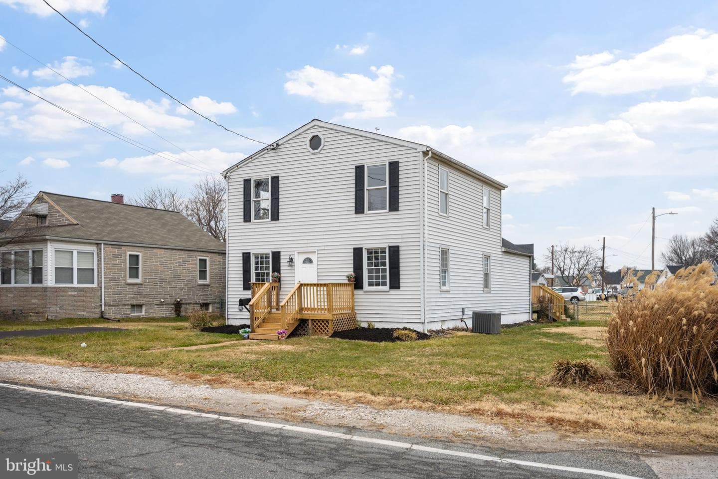 511 Riverside Drive photo 38