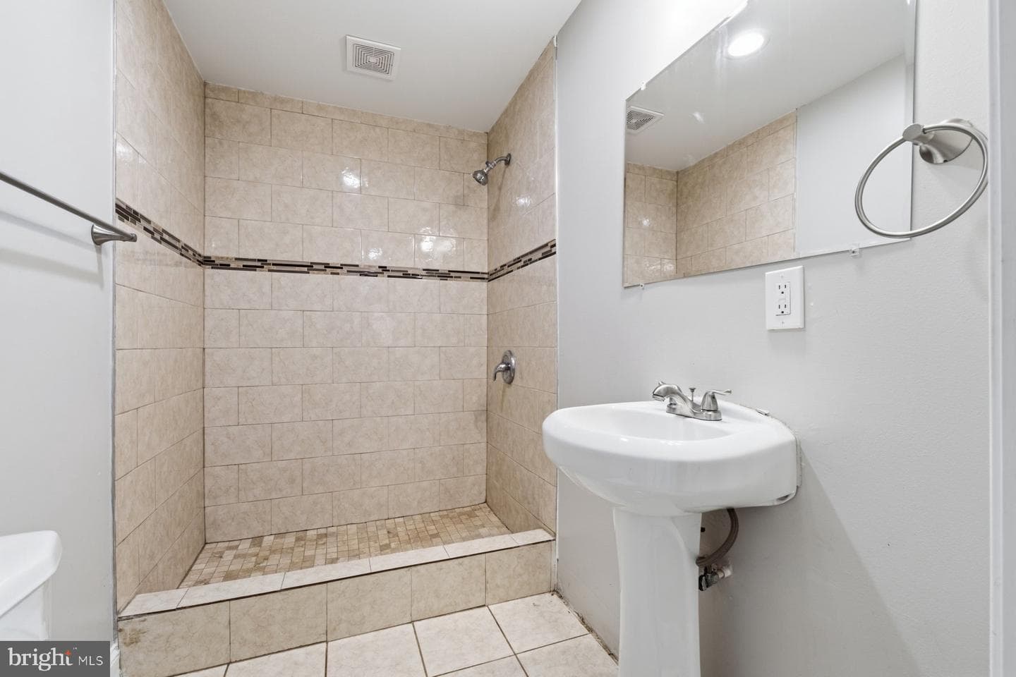 9851 Branchleigh Road photo 18