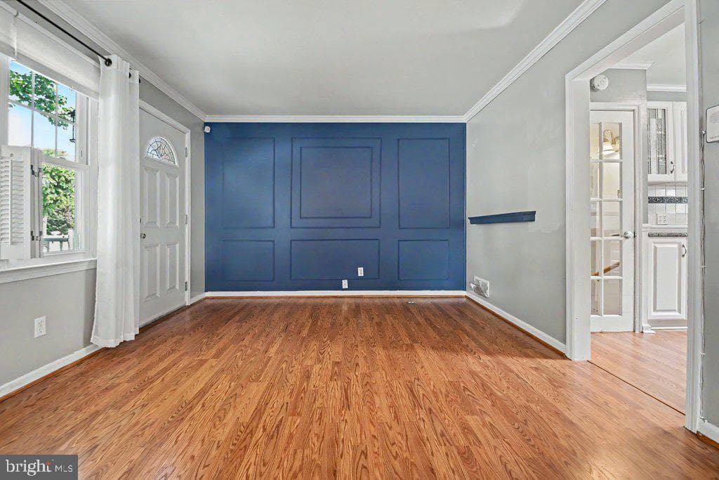 3211 Bryant Avenue photo 10