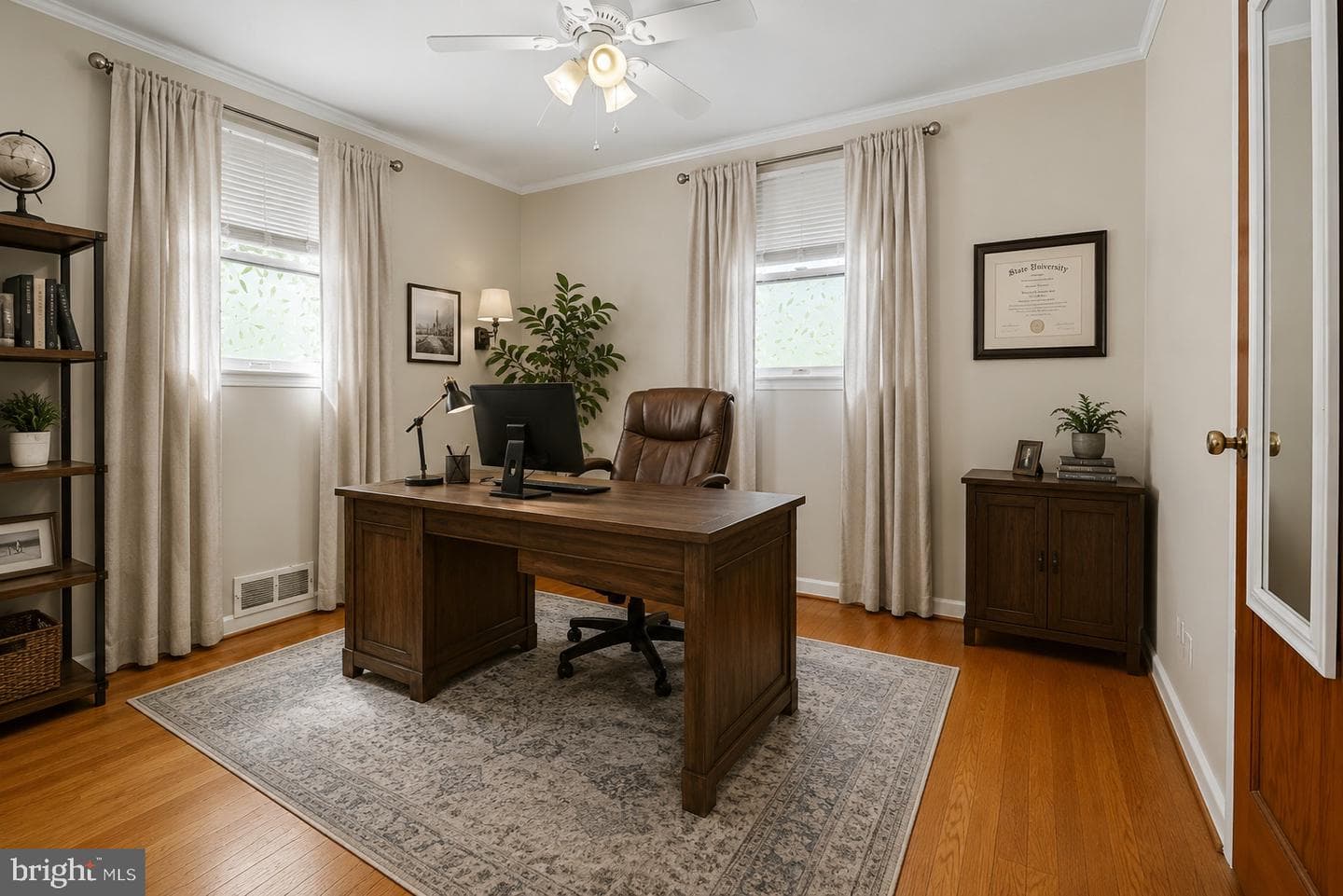 3211 Bryant Avenue photo 21