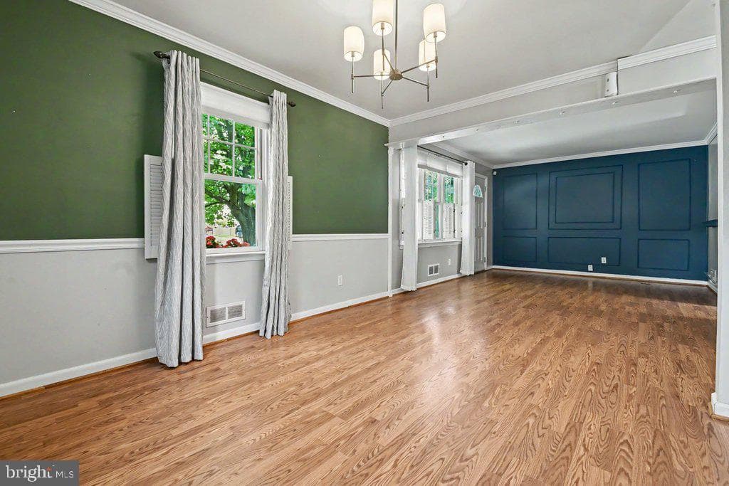3211 Bryant Avenue photo 8