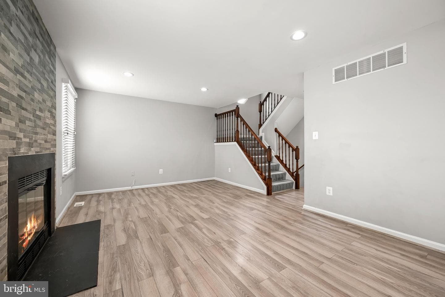 102 Bishops Lane photo 17