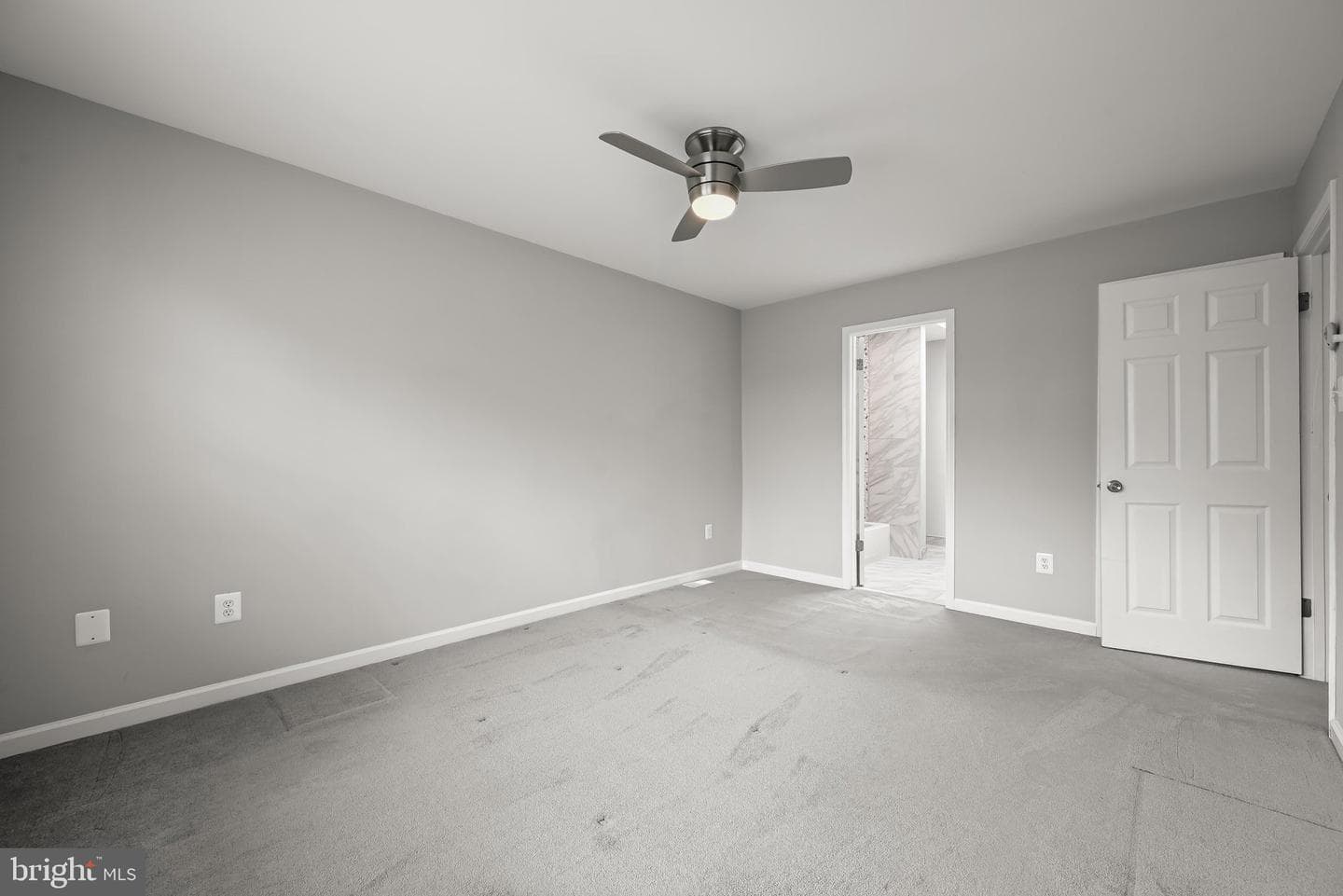 102 Bishops Lane photo 22