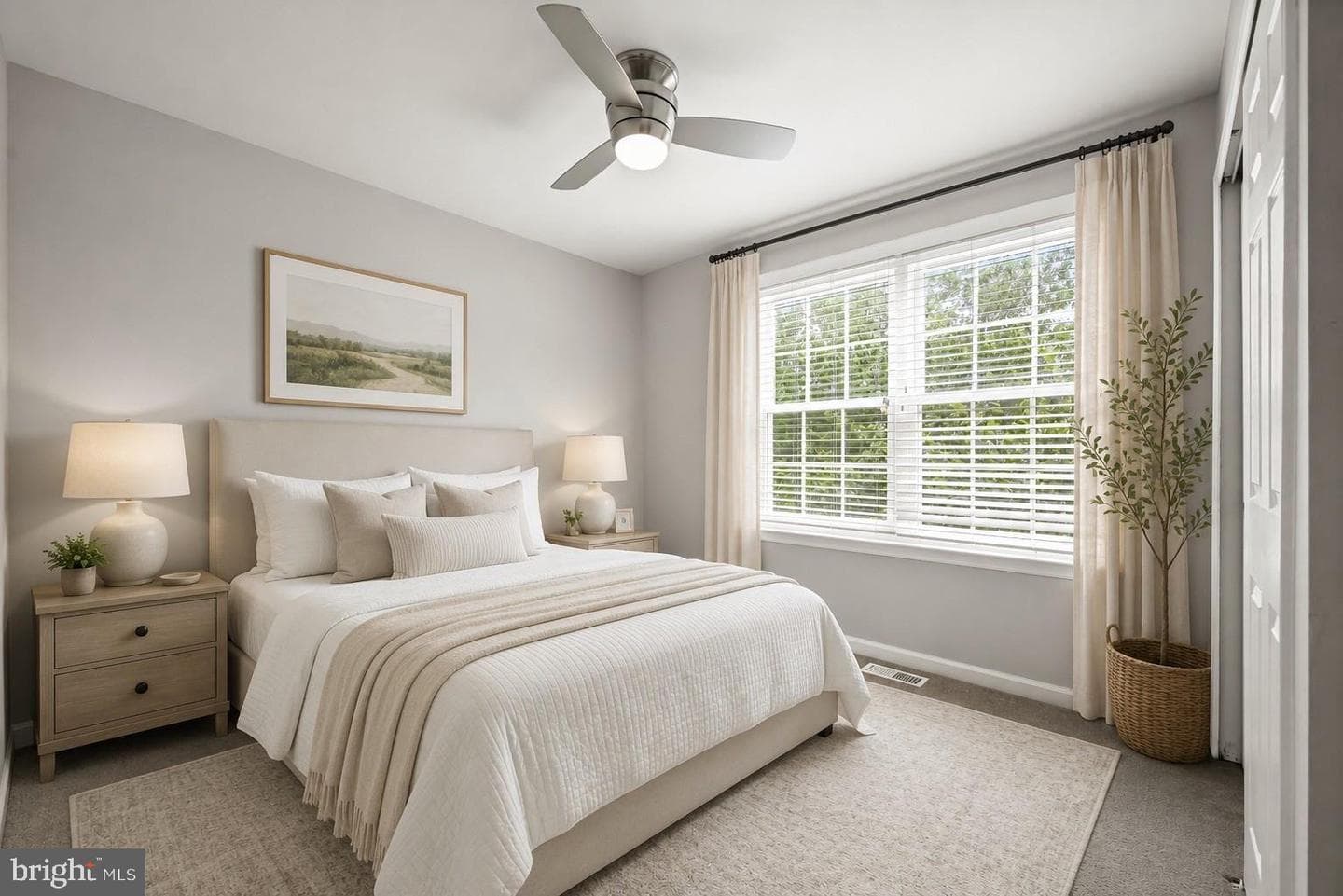 102 Bishops Lane photo 27