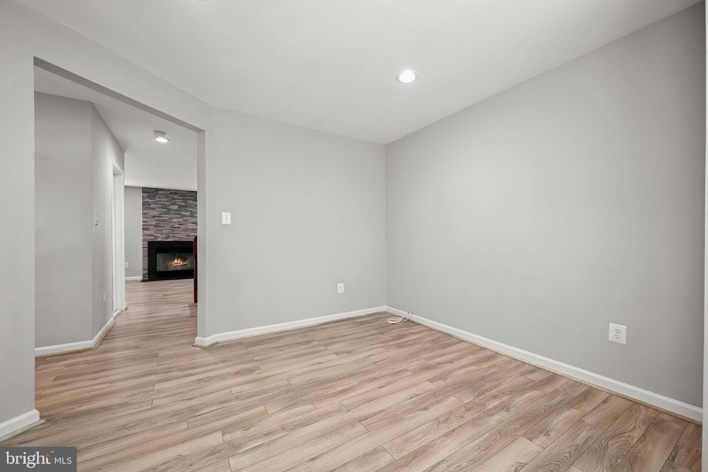 102 Bishops Lane photo 5