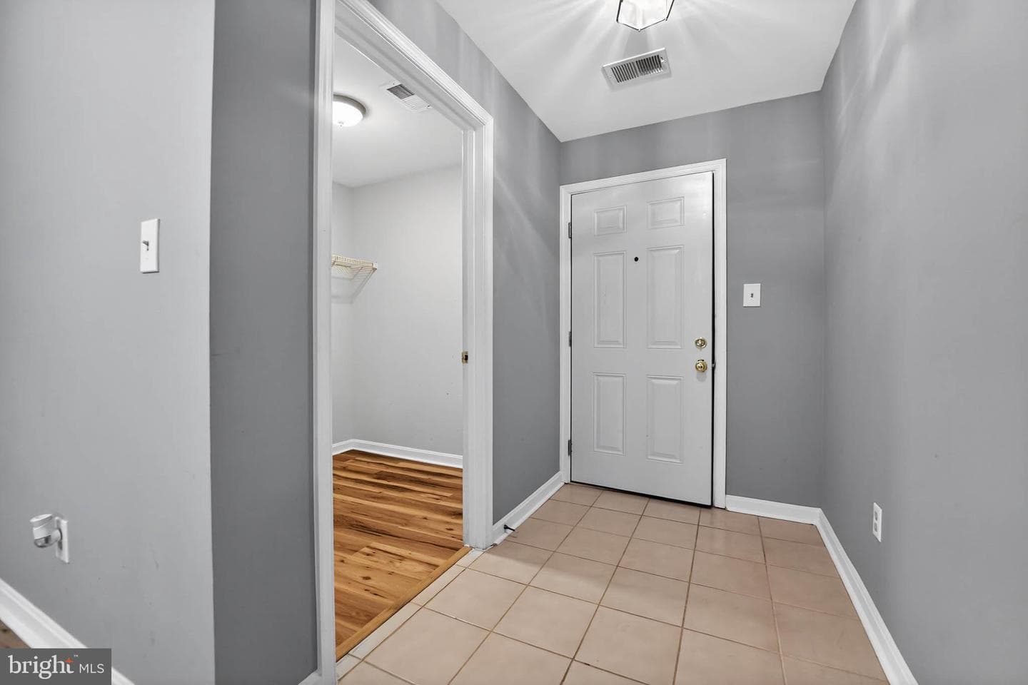 8801 Stone Ridge Circle #201 photo 4