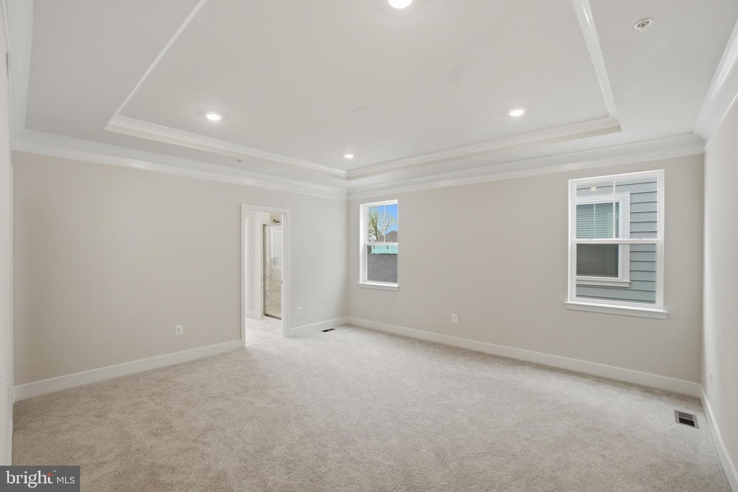 6613 Greenleigh Avenue photo 8