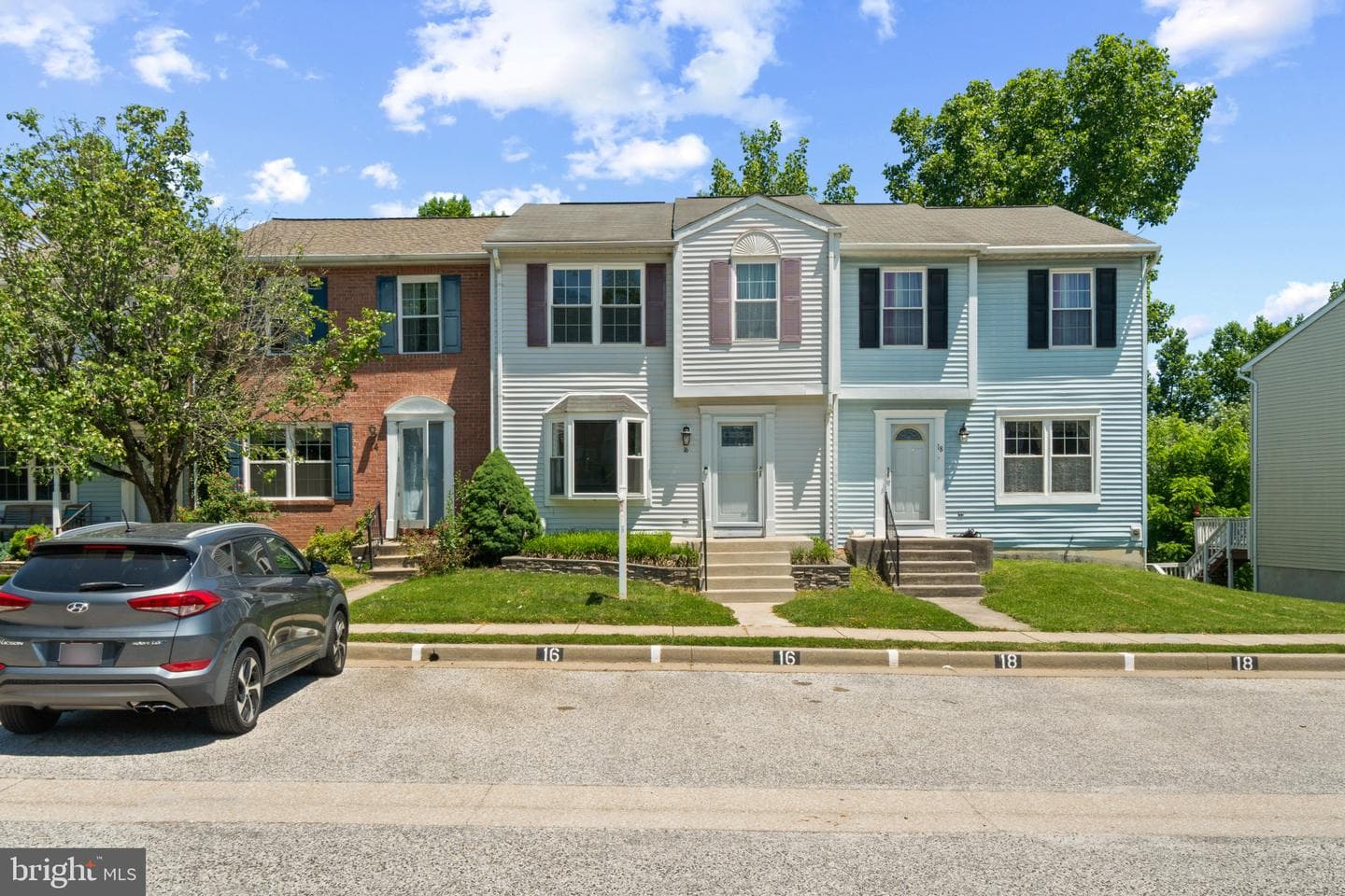 16 Hardwood Drive photo 1