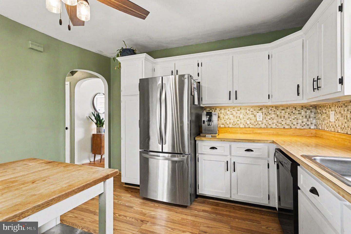 209 Linhigh Avenue photo 5