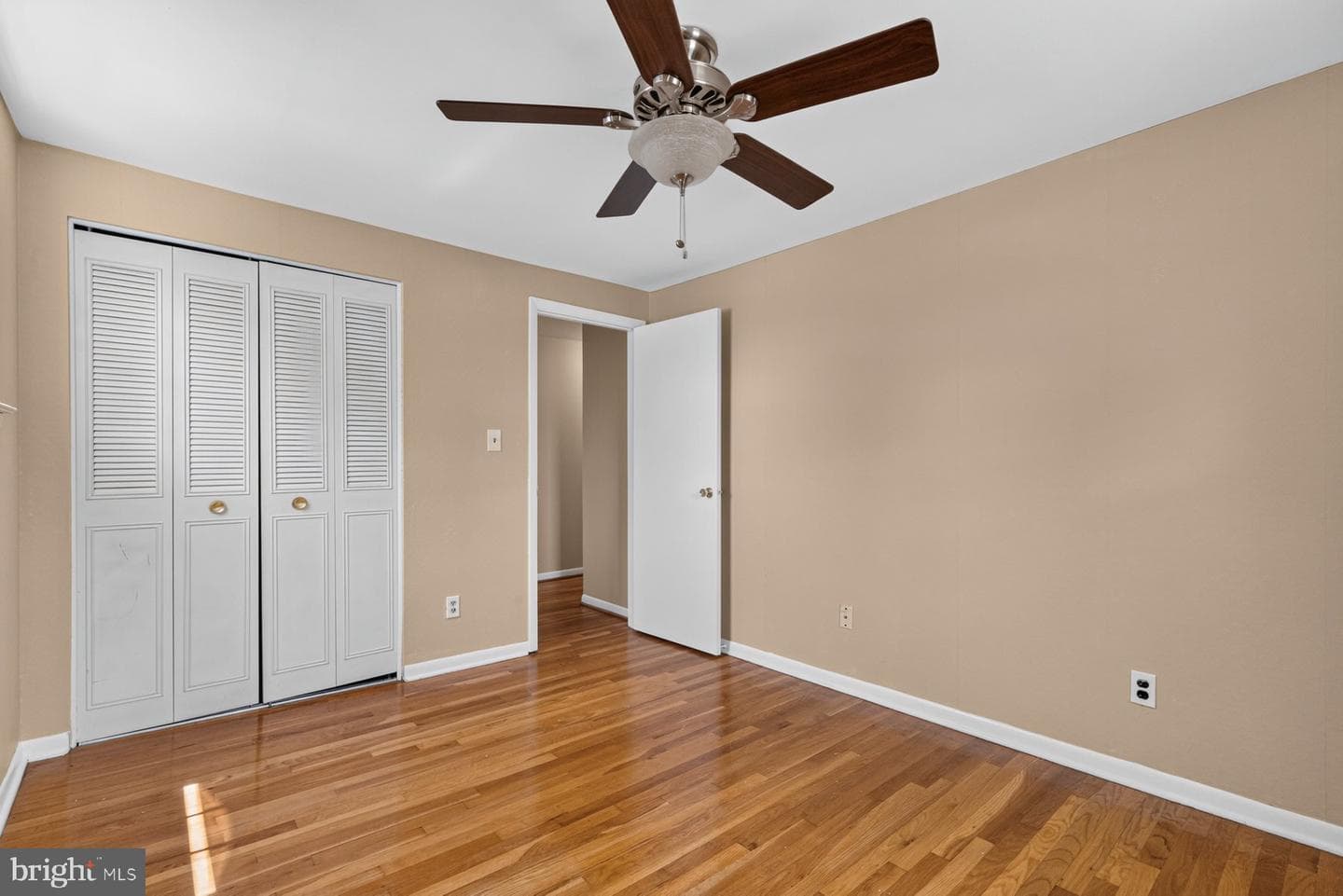 9922 Hoyt Cir photo 29